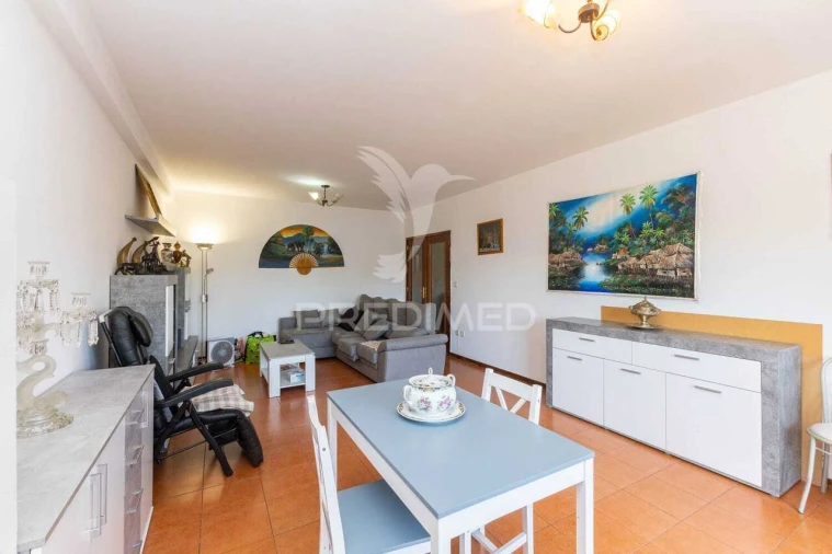 Apartamento T3 para Venda em Madalena Foto 4