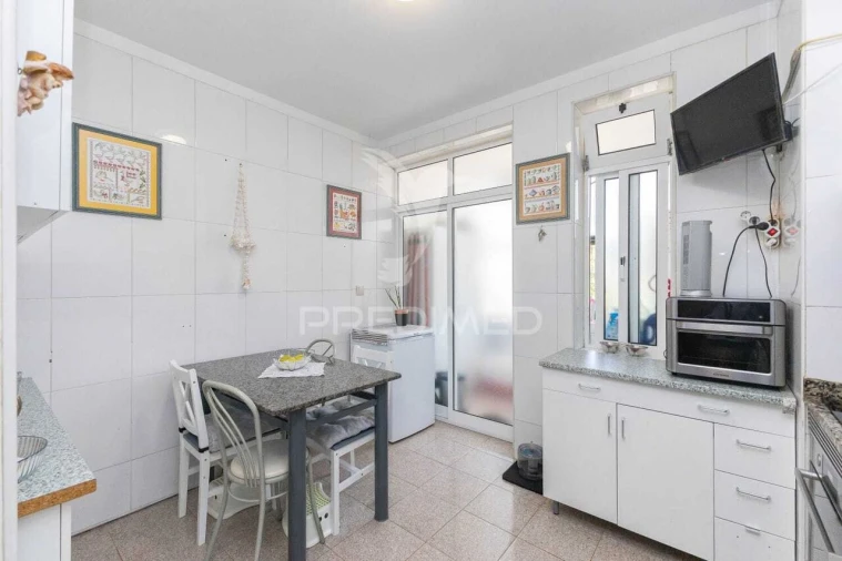 Apartamento T3 para Venda em Madalena Foto 7