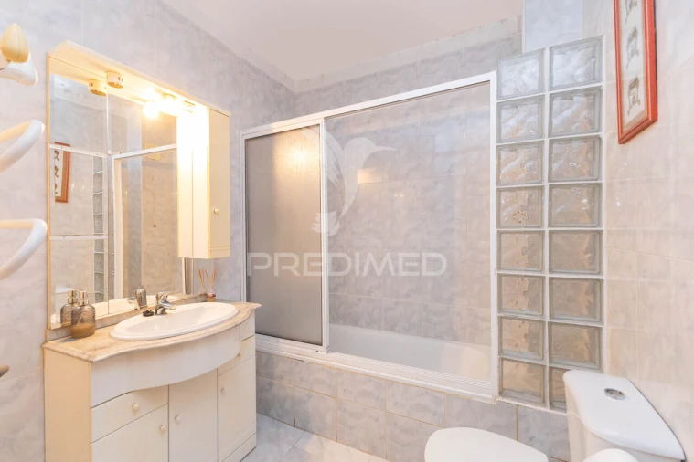 Apartamento T3 para Venda em Madalena Foto 19