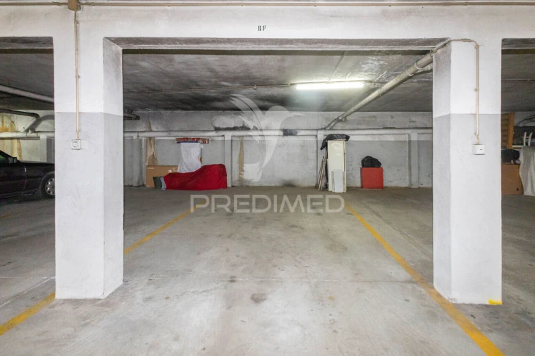 Apartamento T3 para Venda em Madalena Foto 28