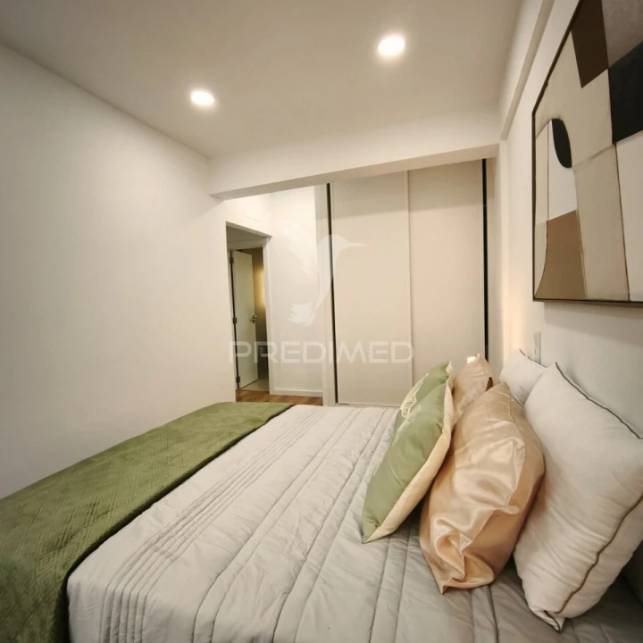 Apartamento T3 para Venda em Benfica Foto 24