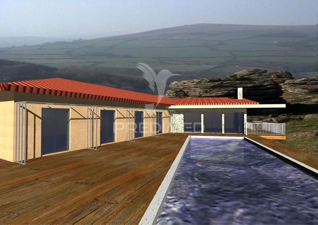 Terreno para Venda em Freixo de Numão Foto 3