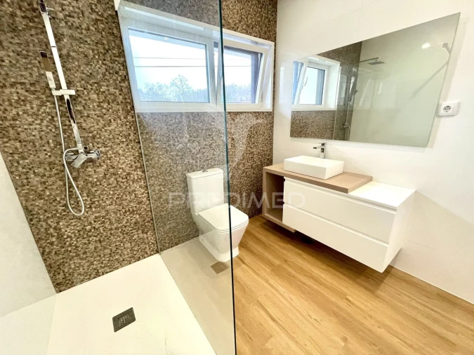 Moradia T3 para Venda em Recezinhos (São Mamede) Foto 29