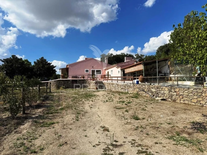 Quinta T2 para Venda em Alagoa Foto 29