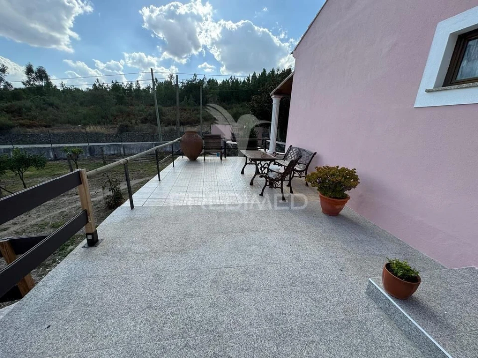 Quinta T2 para Venda em Alagoa Foto 18