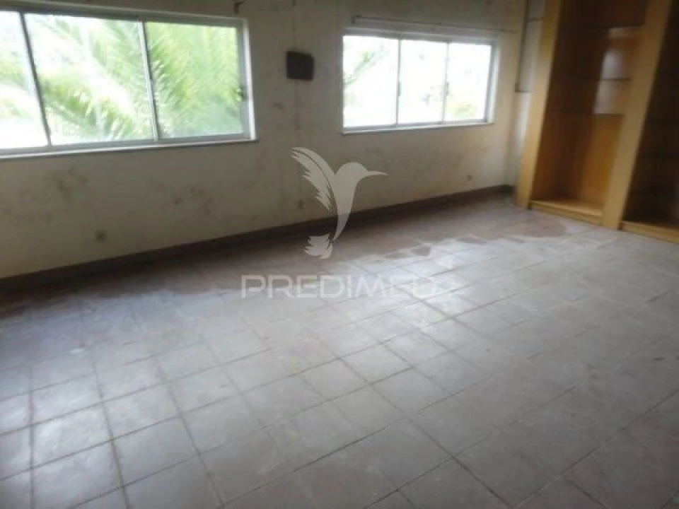 Armazém para Venda em Maceira Foto 5