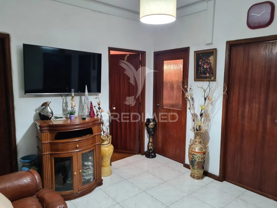 Apartamento T3 para Venda em Ermesinde Foto 3