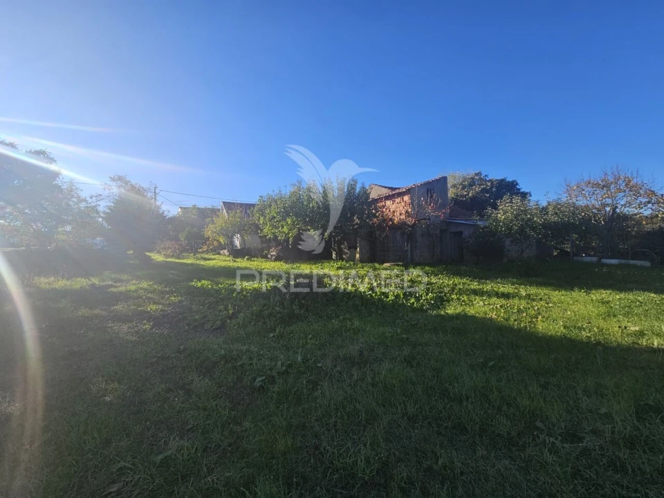 Moradia T3 para Venda em Chãos Foto 22