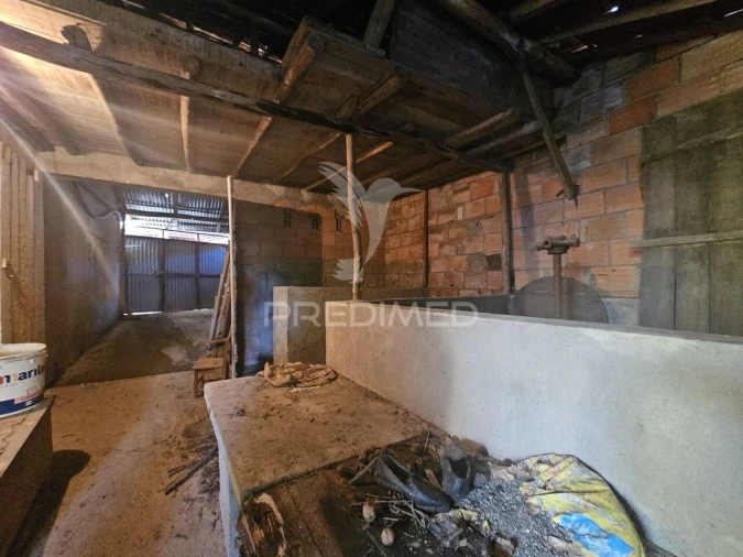 Moradia T3 para Venda em Chãos Foto 17