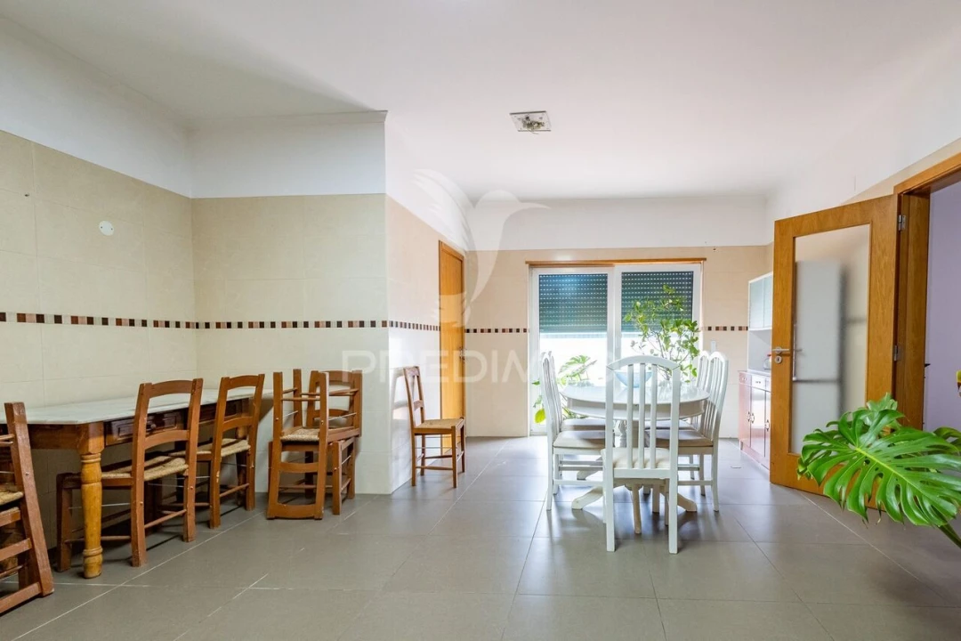 Moradia T5 para Venda em Alvito Foto 30