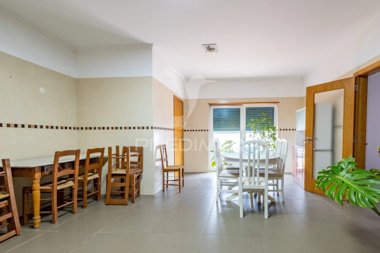 Moradia T5 para Venda em Alvito Foto 30