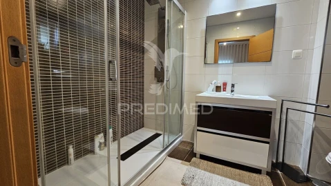 Apartamento T4 para Venda em Portimão