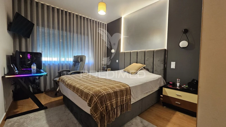 Apartamento T4 para Venda em Portimão Foto 26