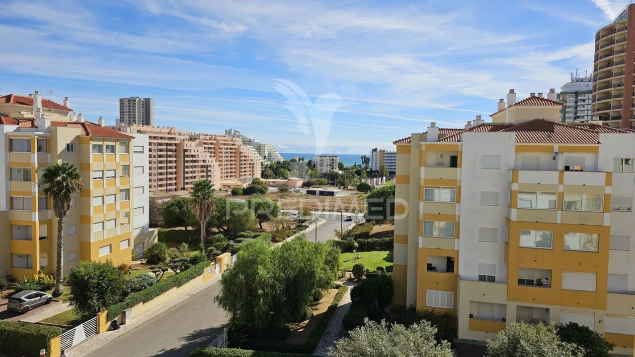 Apartamento T4 para Venda em Portimão Foto 1