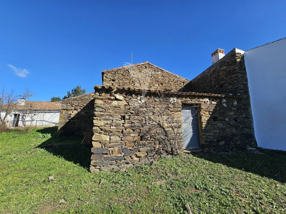 Quinta T2 para Venda em Ourique Foto 7