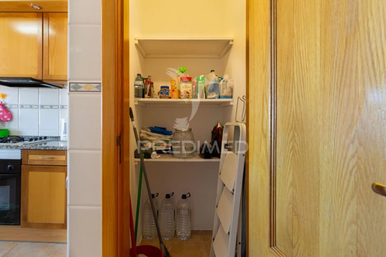 Apartamento T2 para Venda em Corroios Foto 15