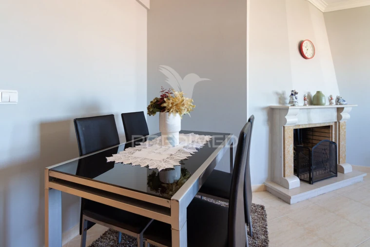 Apartamento T2 para Venda em Corroios Foto 4