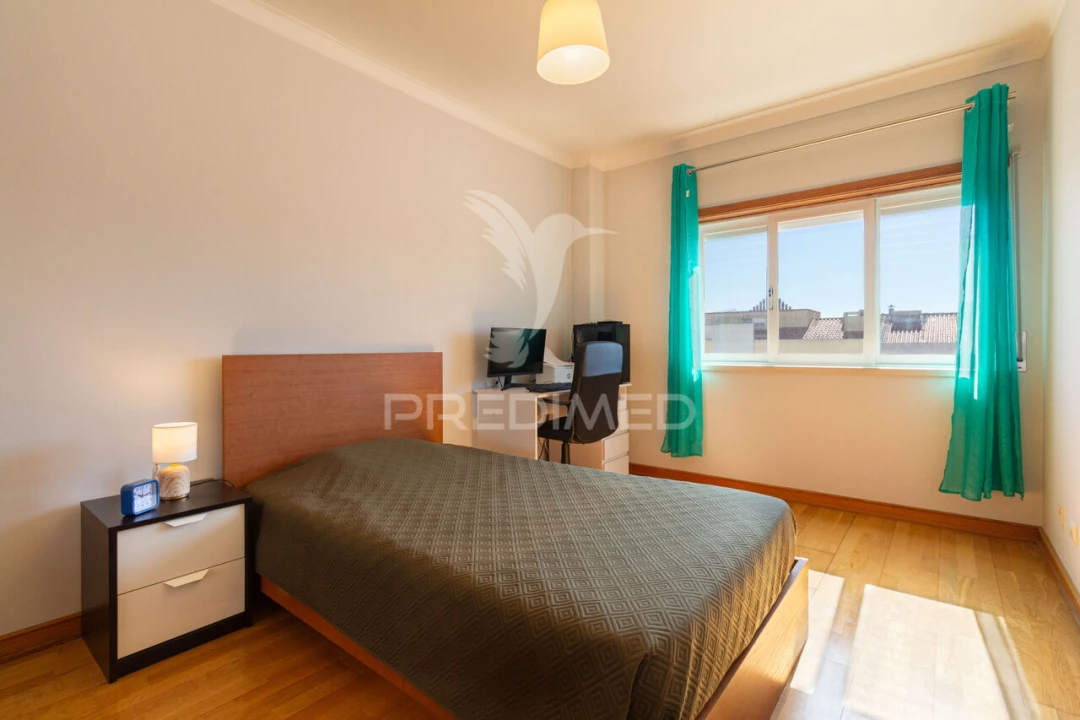 Apartamento T2 para Venda em Corroios Foto 7