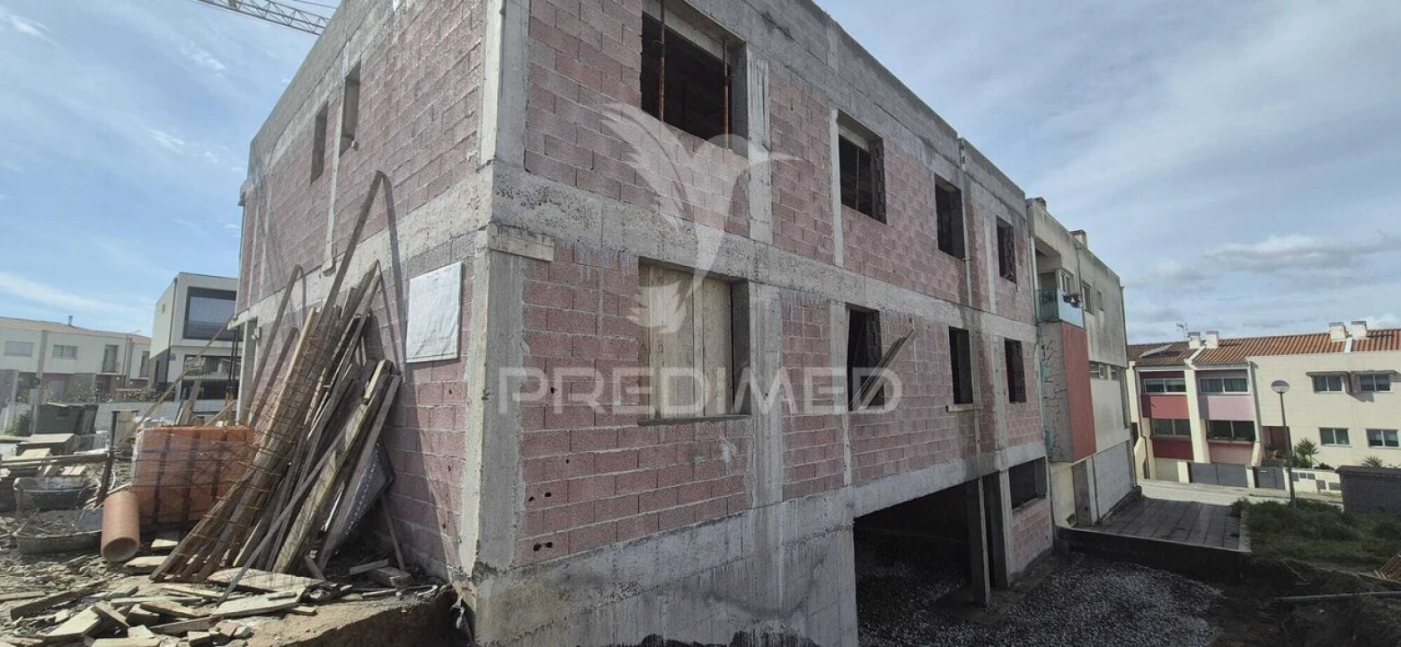 Apartamento T3 para Venda em Soutelo Foto 5