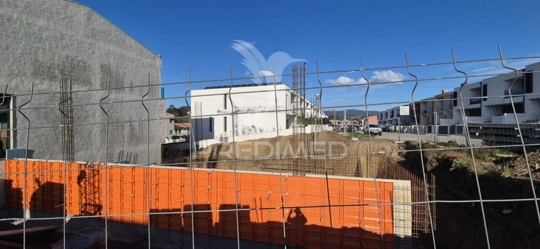 Apartamento T3 para Venda em Soutelo Foto 15