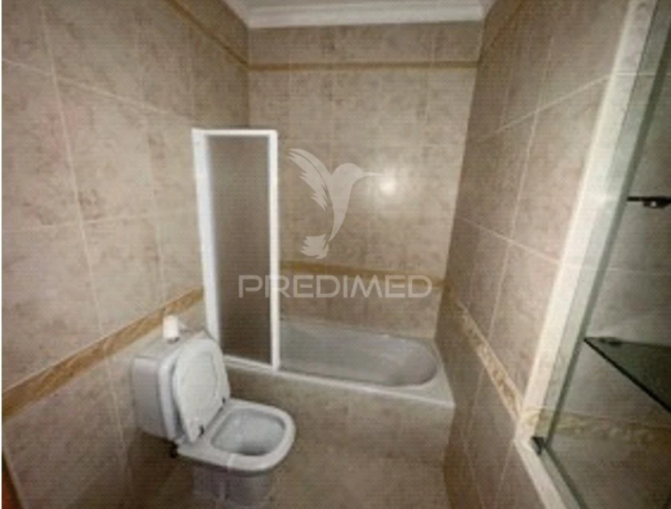 Quinta T9 para Venda em Barbeita Foto 25