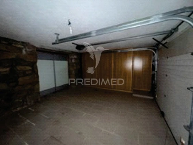 Quinta T9 para Venda em Barbeita Foto 28