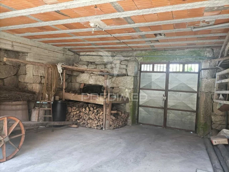 Moradia T4 para Venda em Guilhofrei Foto 11