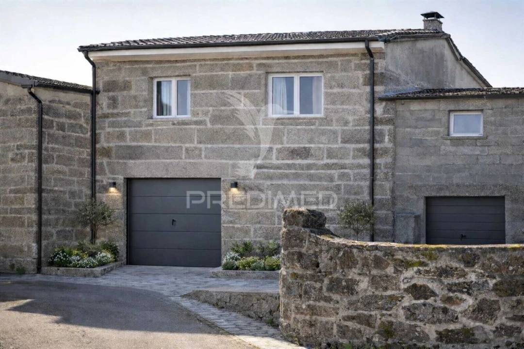 Moradia T4 para Venda em Guilhofrei Foto 9