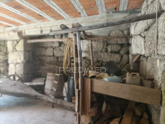 Moradia T4 para Venda em Guilhofrei Foto 12