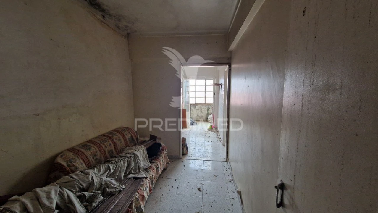 Apartamento T2 para Venda em Vila Franca de Xira Foto 17