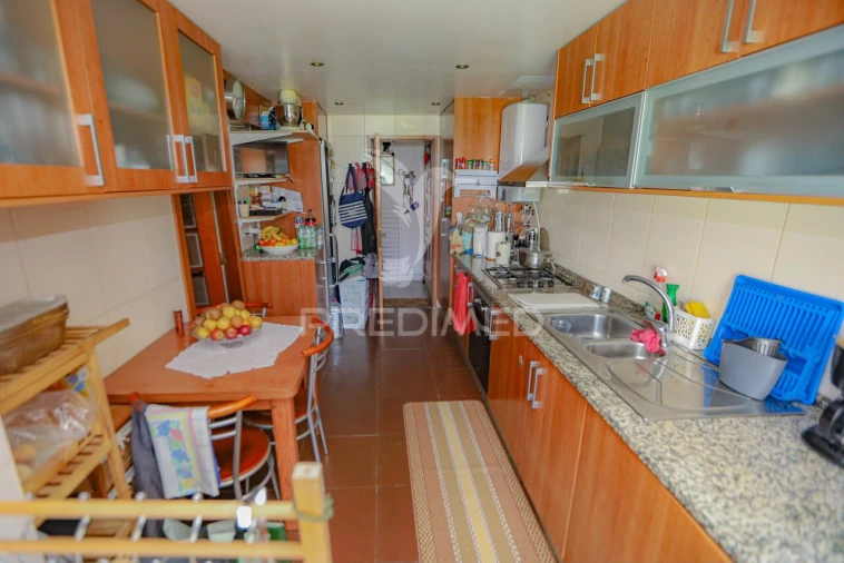 Apartamento T3 para Venda em Olivais Foto 3