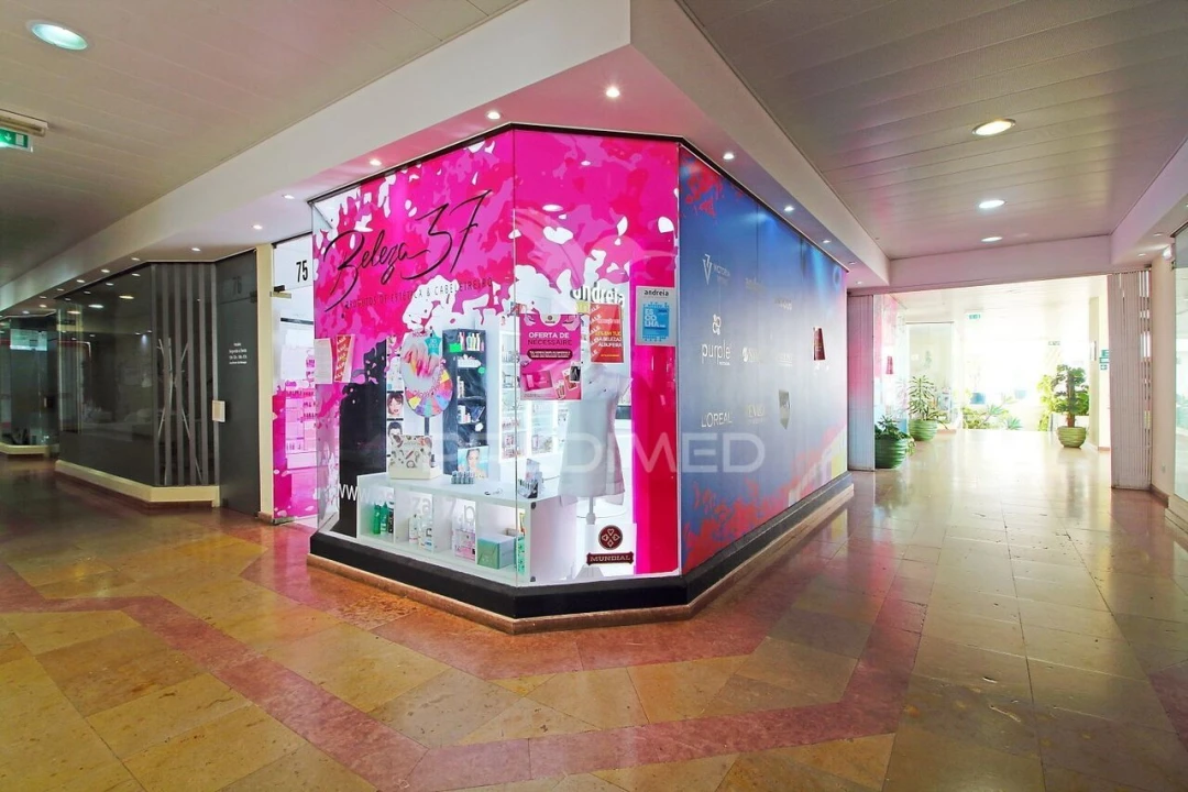 Loja para Venda em Albufeira e Olhos de Água Foto 4