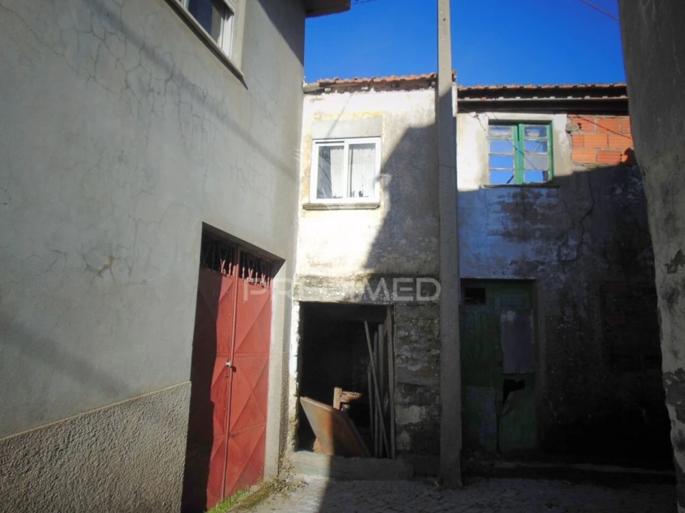 Moradia T7 para Venda em Abaças Foto 4