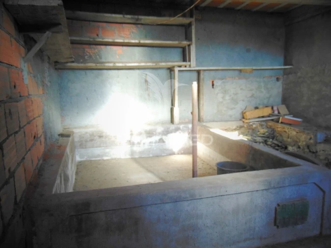 Moradia T7 para Venda em Abaças Foto 11