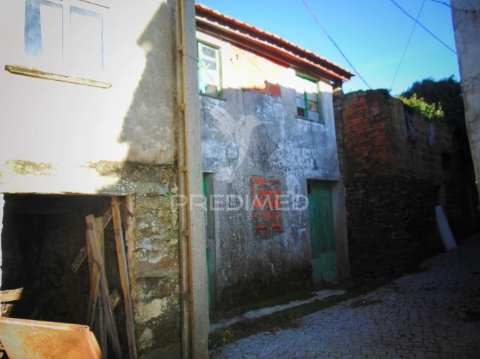 Moradia T7 para Venda em Abaças Foto 6