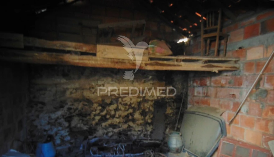 Moradia T7 para Venda em Abaças Foto 13