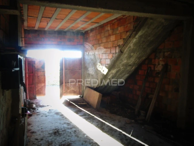 Moradia T7 para Venda em Abaças Foto 10