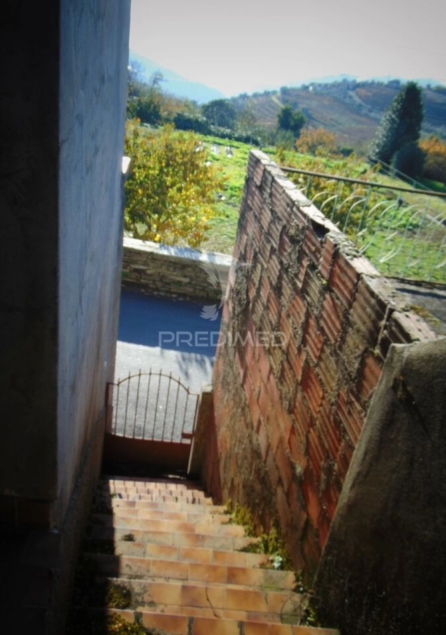 Moradia T7 para Venda em Abaças Foto 35