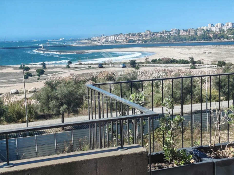 Apartamento T4 para Venda em Canidelo Foto 12