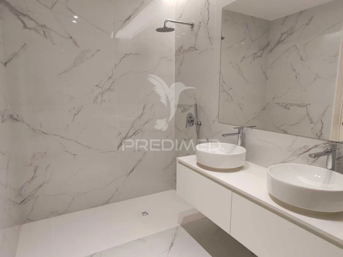 Apartamento T4 para Venda em Canidelo Foto 15
