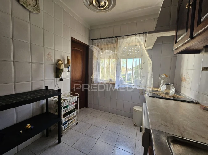 Moradia T3 para Venda em Nossa Senhora do Pranto Foto 8