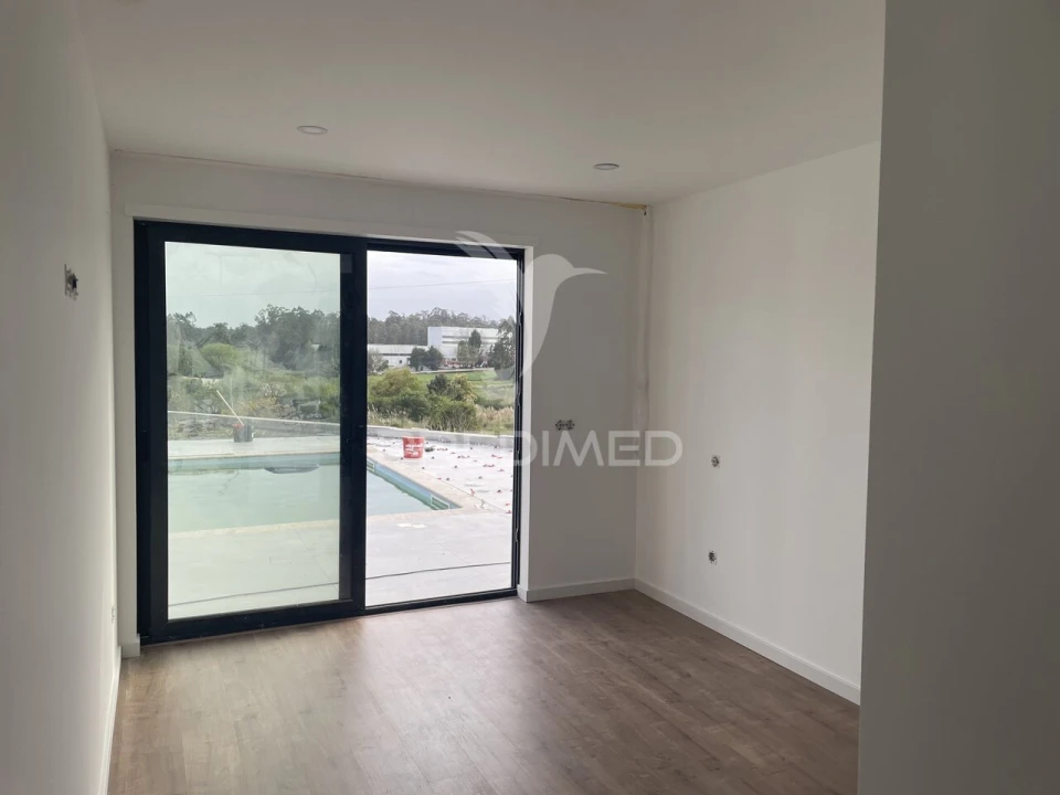 Moradia T3 para Venda em Barqueiros Foto 11