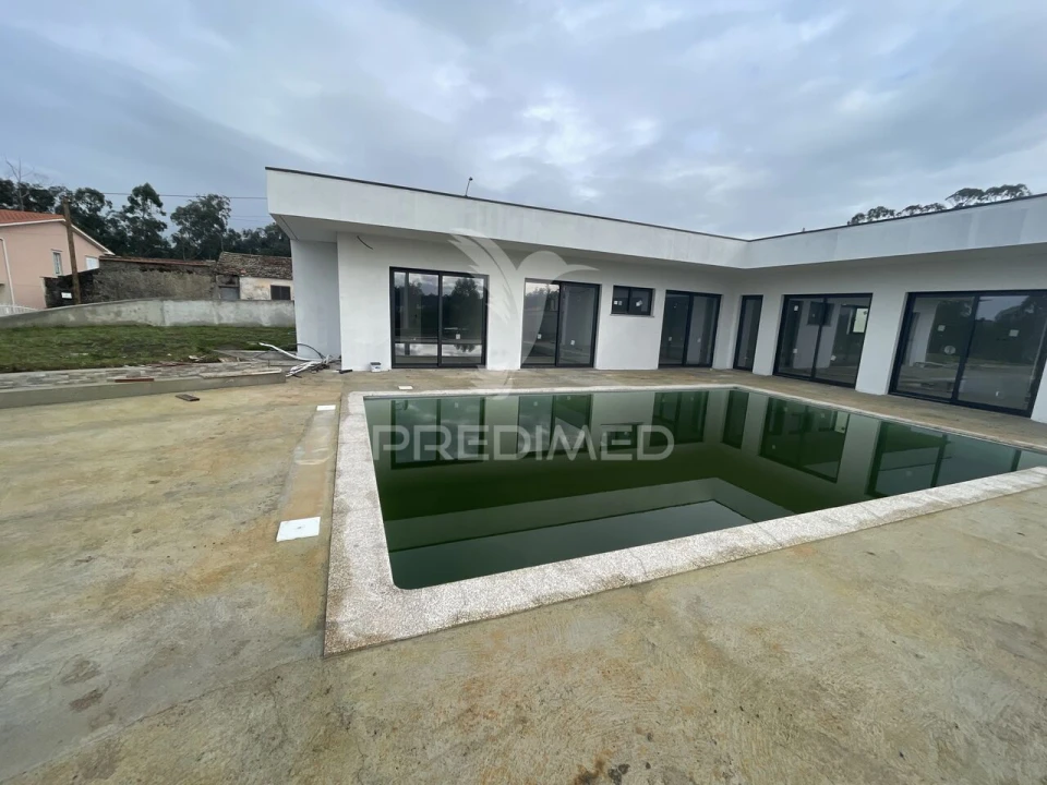 Moradia T3 para Venda em Barqueiros Foto 3