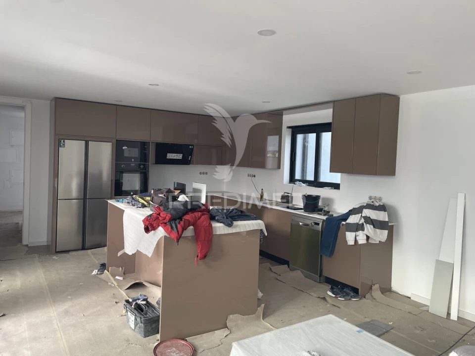 Moradia T3 para Venda em Barqueiros Foto 6