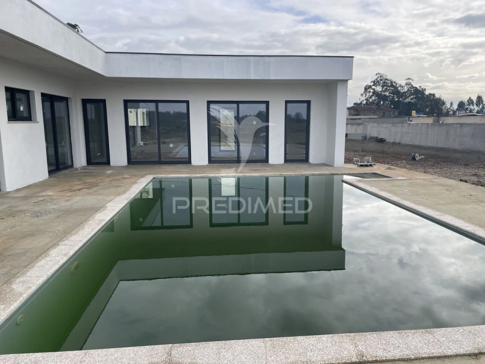 Moradia T3 para Venda em Barqueiros Foto 4