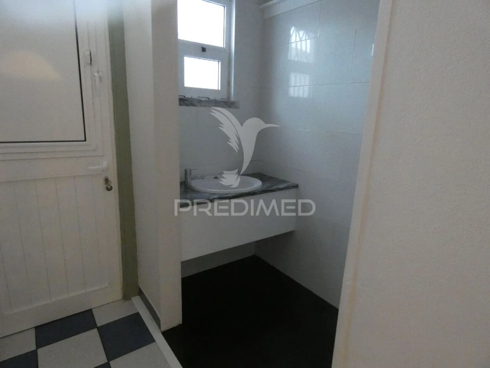 Moradia T3 para Venda em Beja (Santiago Maior e São João Baptista) Foto 8