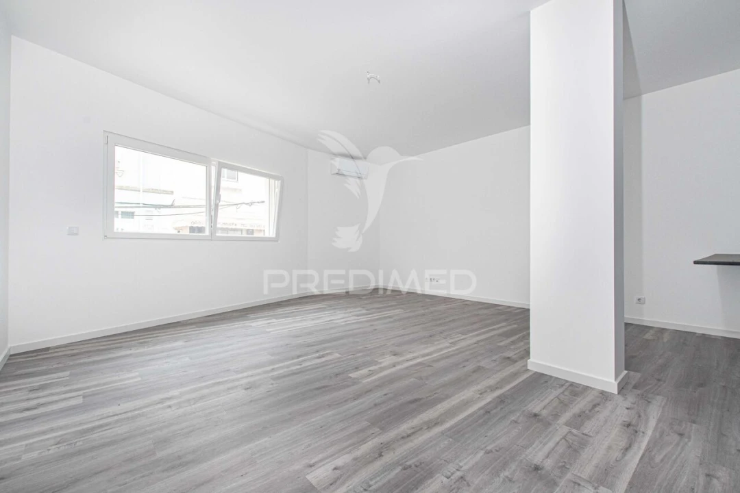 Apartamento T2 para Venda em Azambuja Foto 5