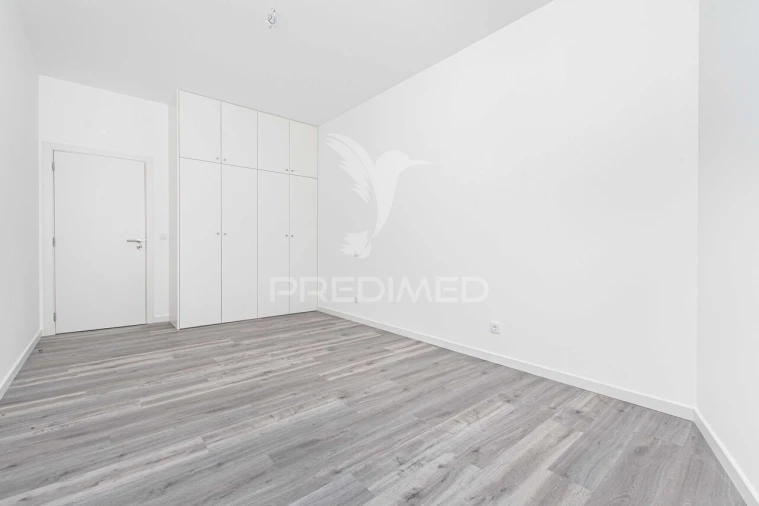 Apartamento T2 para Venda em Azambuja Foto 12