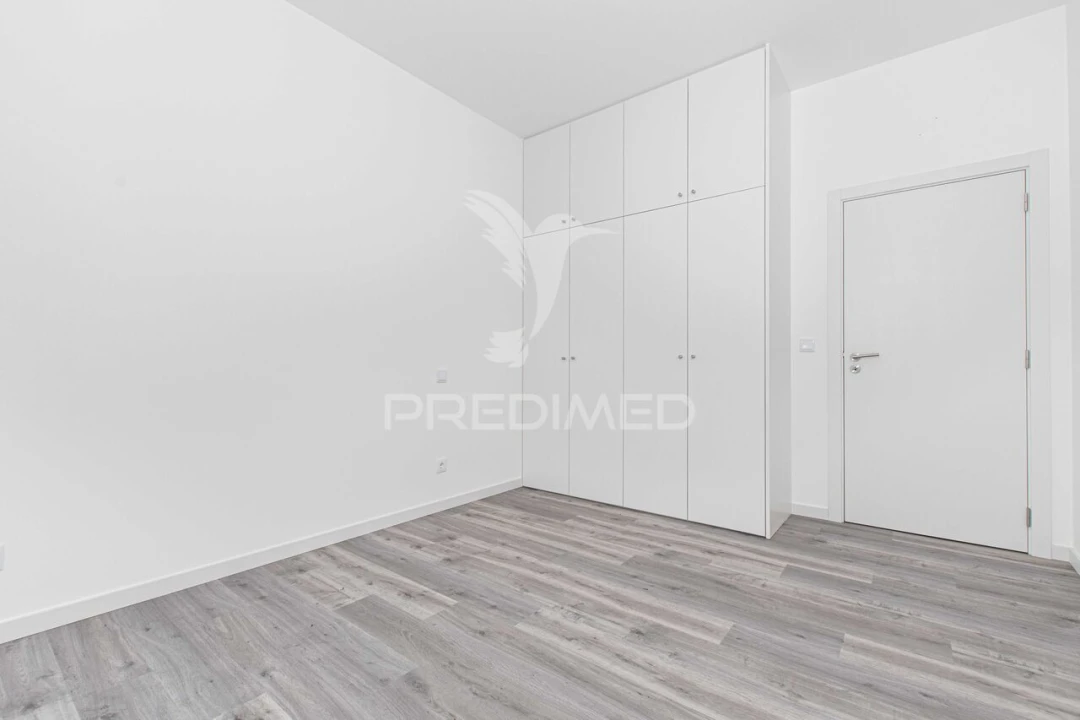 Apartamento T2 para Venda em Azambuja Foto 6