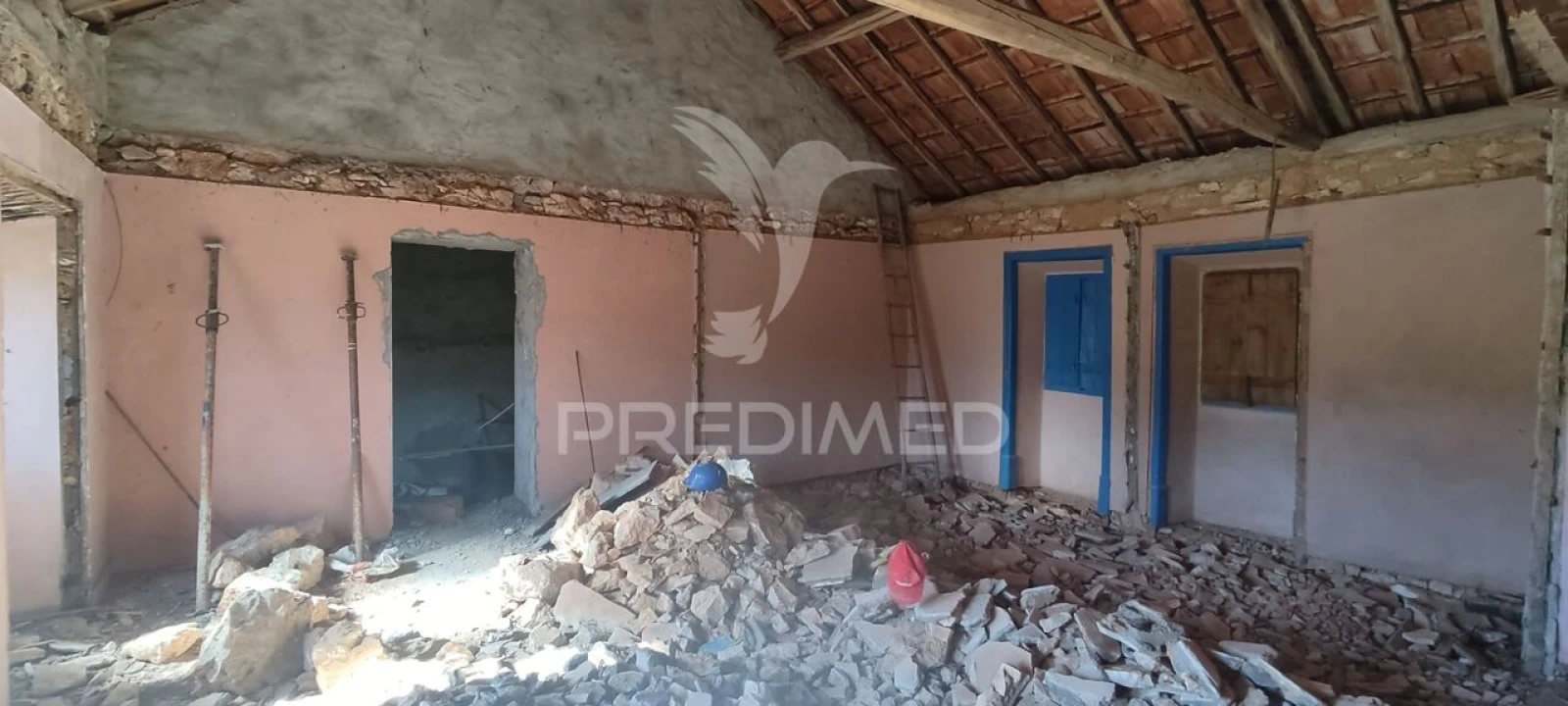 Moradia T3 para Venda em São Mamede Foto 6